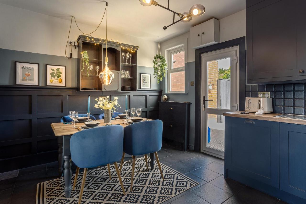 Stylish Romantic Country Escape Near Chester Christleton Экстерьер фото